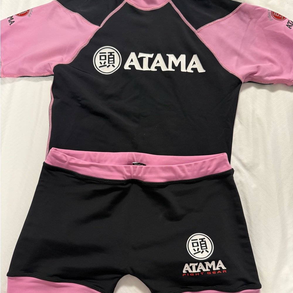 Fight gear- Black and Pink, 2 pieces /top and shorts!